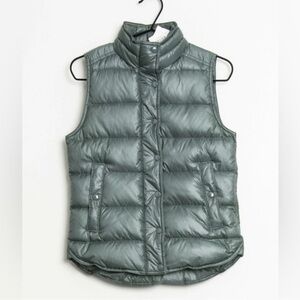 J.Crew Puffer vest- small
